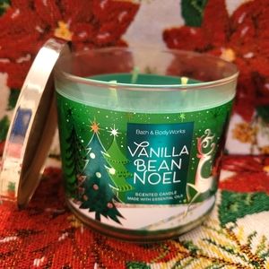 Bath and body works vanilla bean Noel 3 wick candle